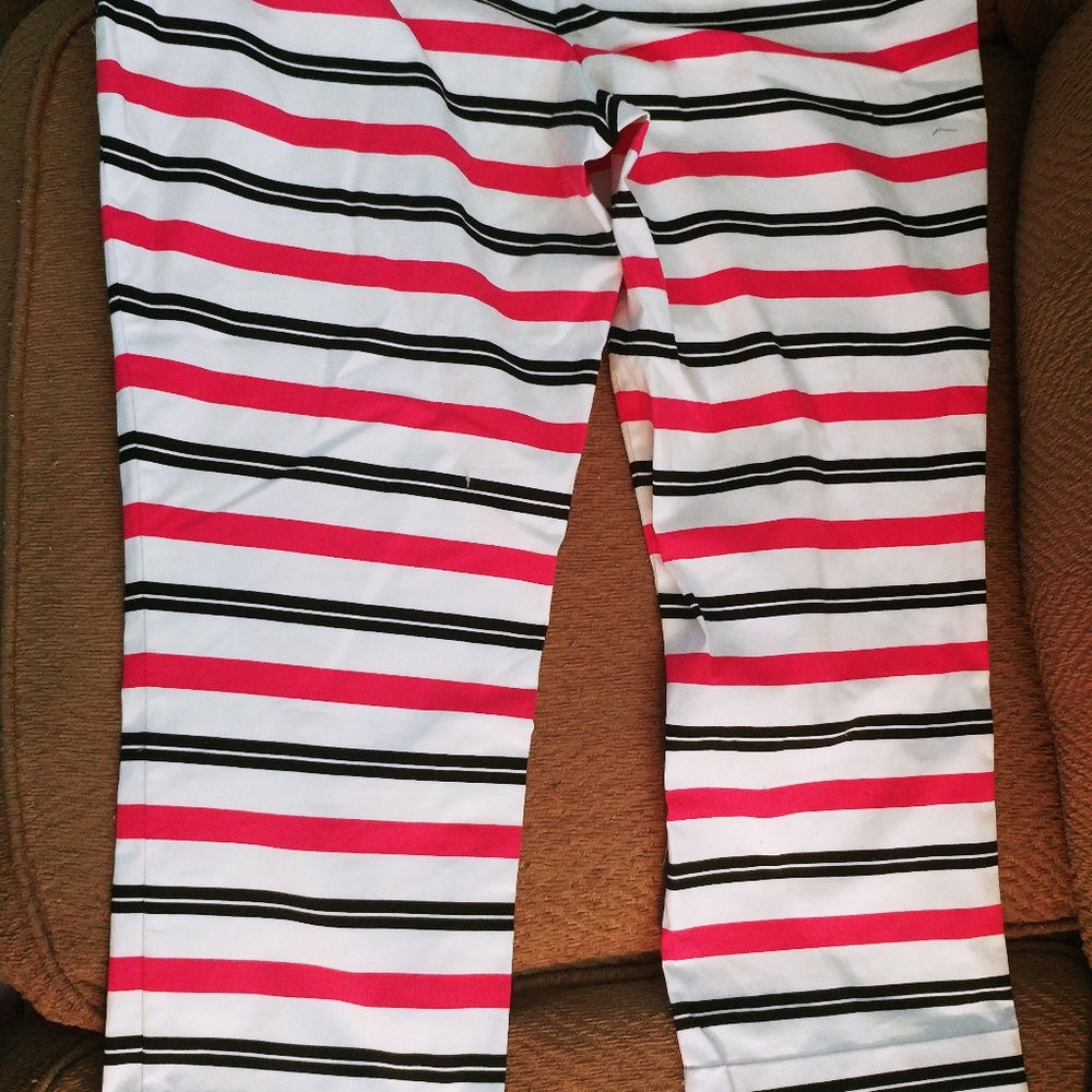 Capri pants